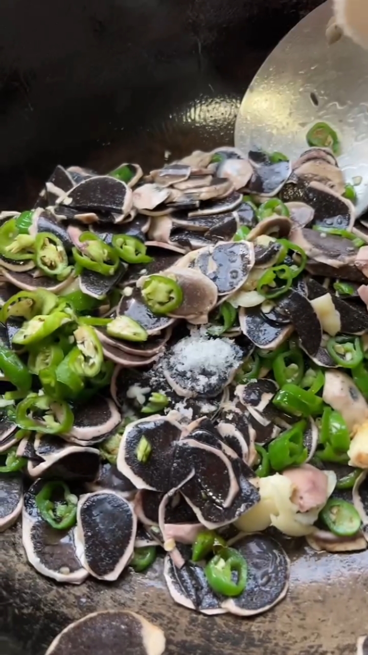 云南特产马屁泡菌的做法