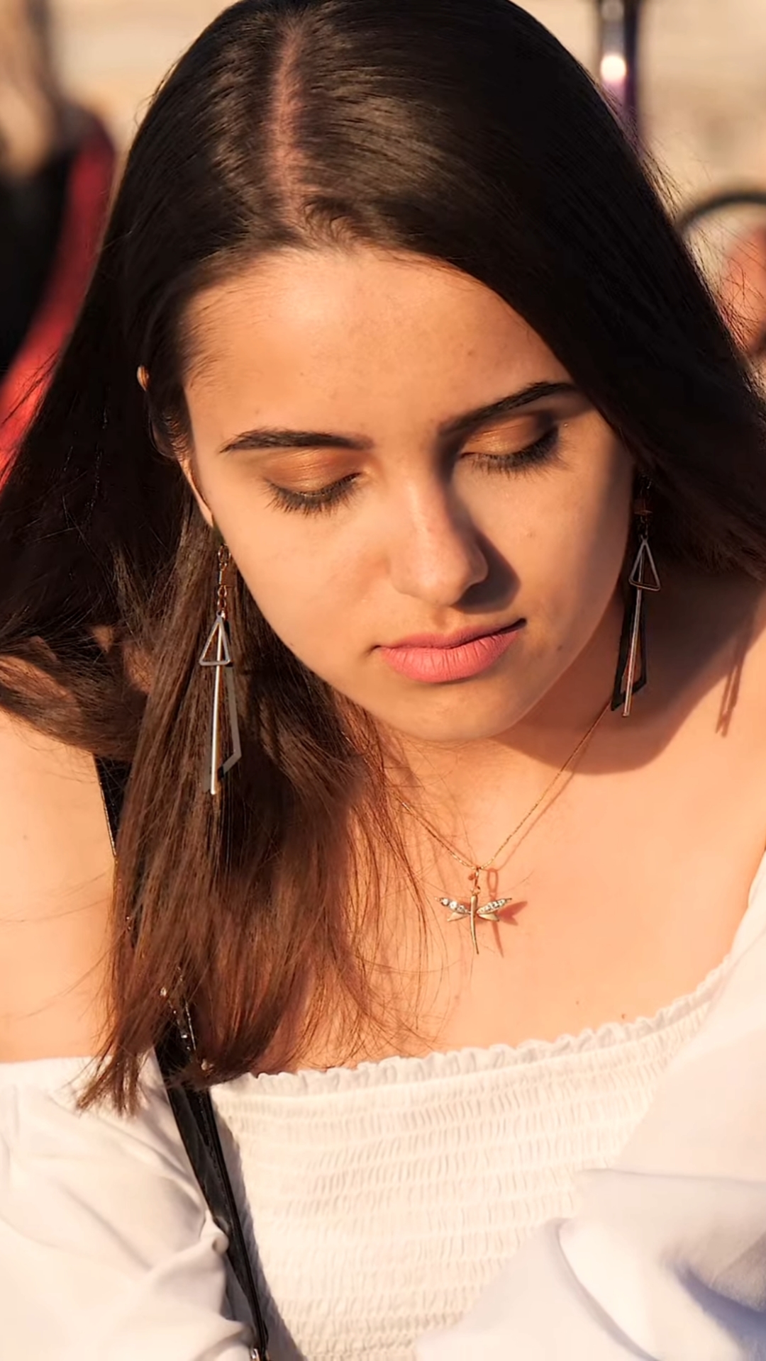 好清纯的乌克兰姑娘!自然美,可爱迷人