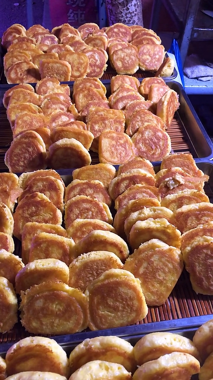 不一样的人生好吃的四合面大饼子