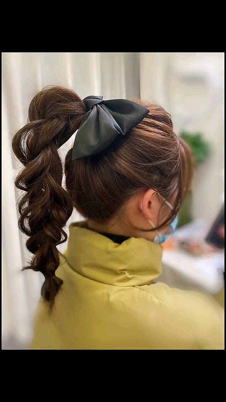 扎发精英#韩式高马尾两股扭最美发型