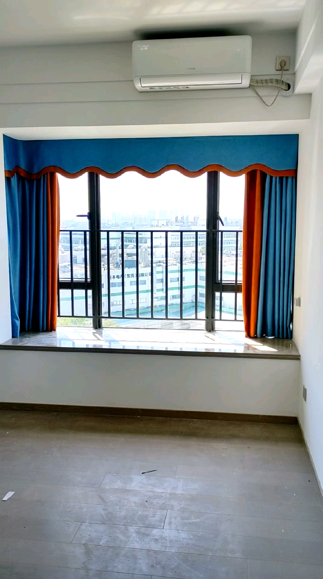 飘窗#飘窗窗帘,双面拼色平板平幔帘头-度小视