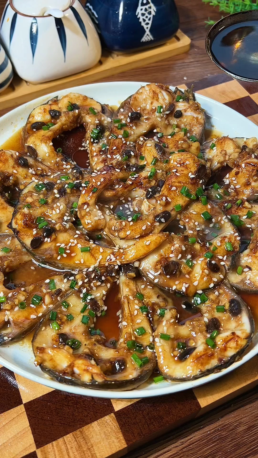 马上要过年了学会这个豆豉蒸鱼做个家人吃!