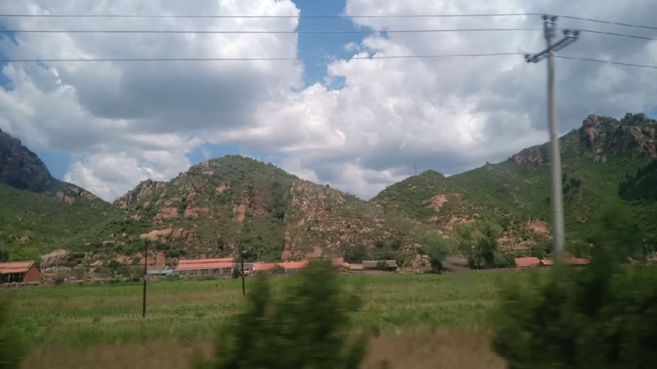 坝上到坝下沿途景色