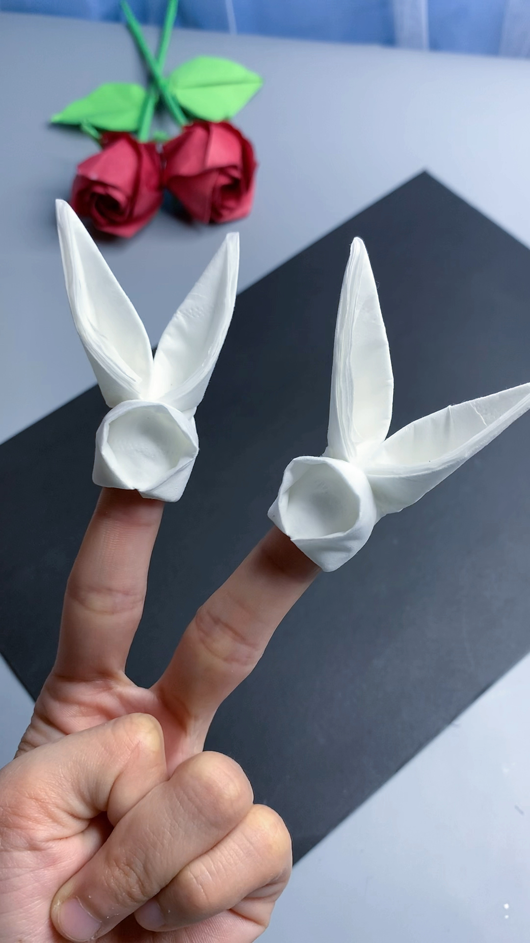 纸巾折兔子的方法图片图片