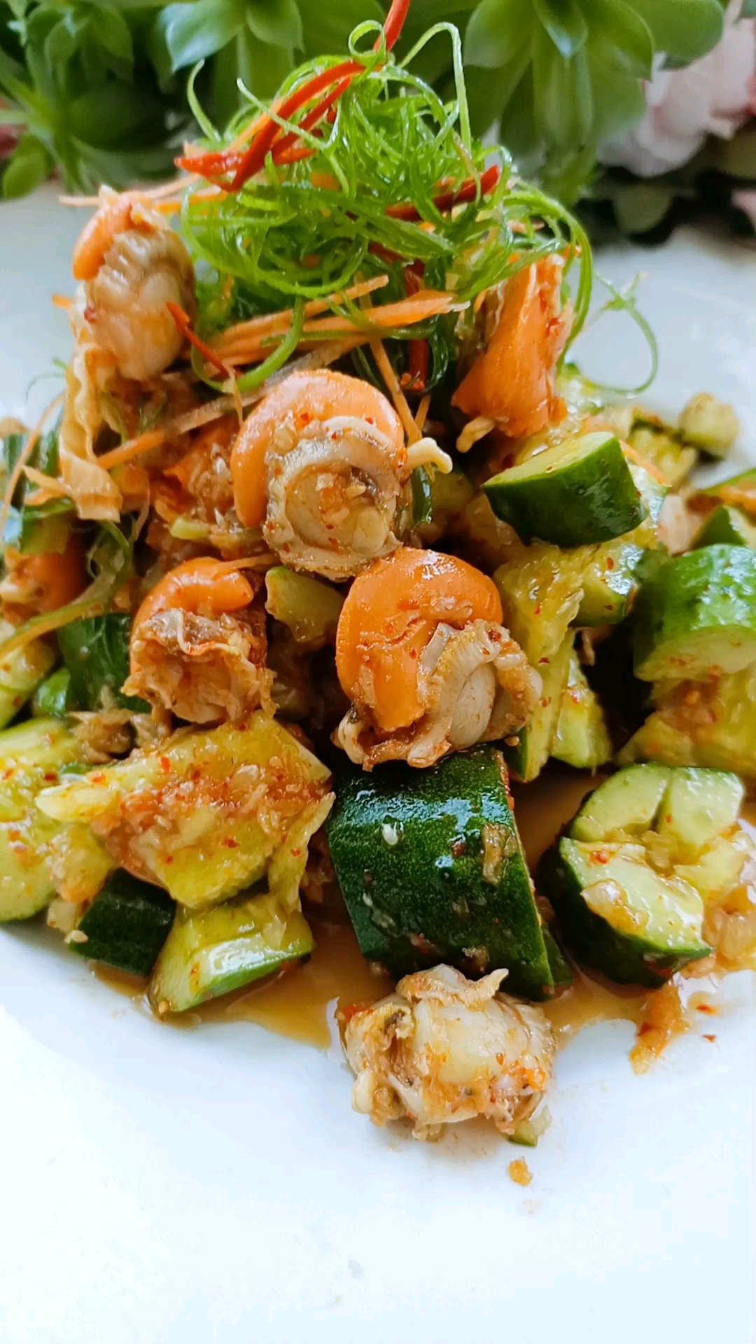 爱美食爱生活#扇贝肉拍黄瓜