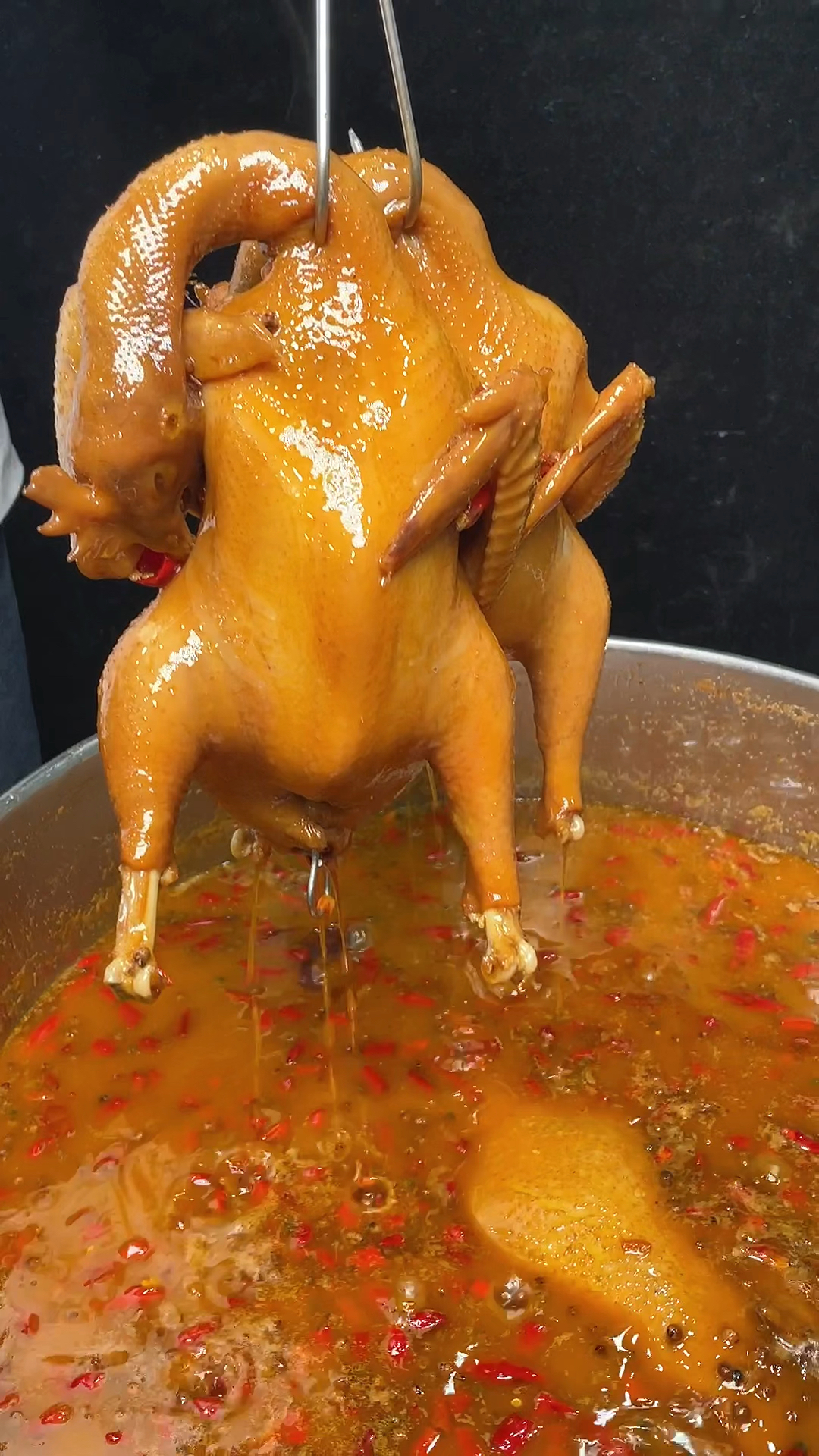 乾隆宴熟食卤味#好吃有料,麻辣鲜香的麻椒鸡