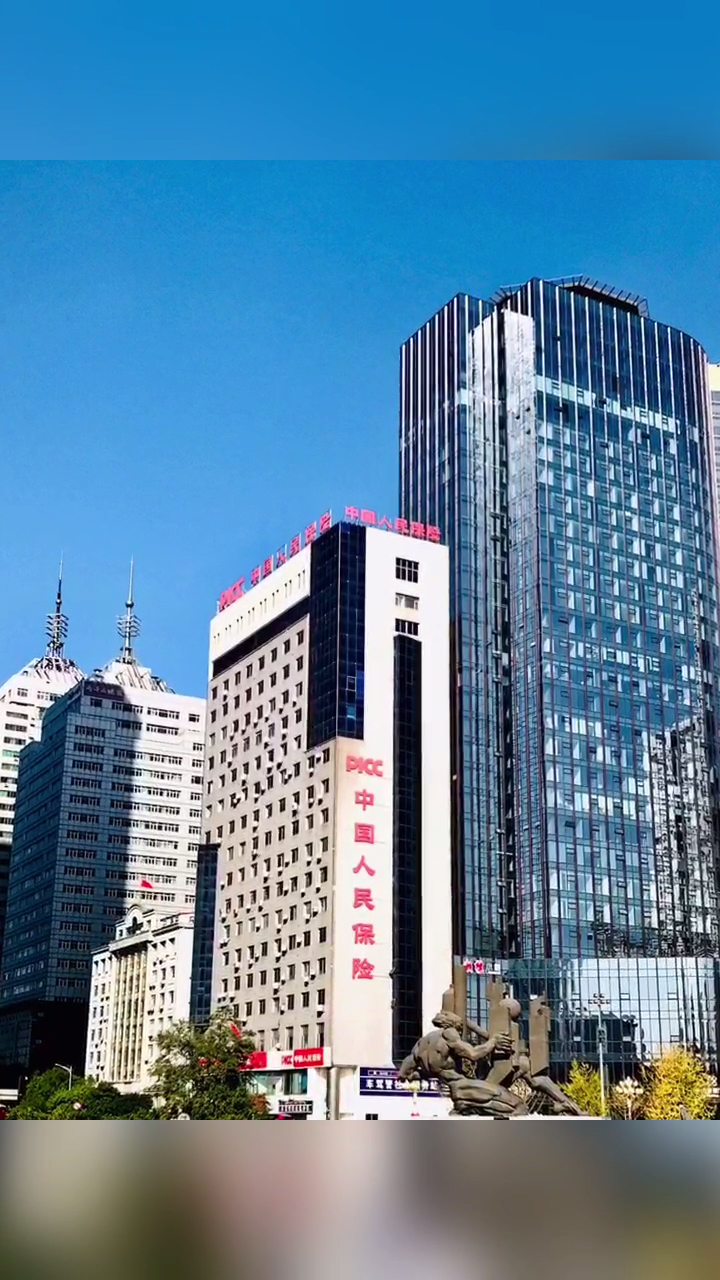 钢都鞍山城市发展的见证,建筑掠影