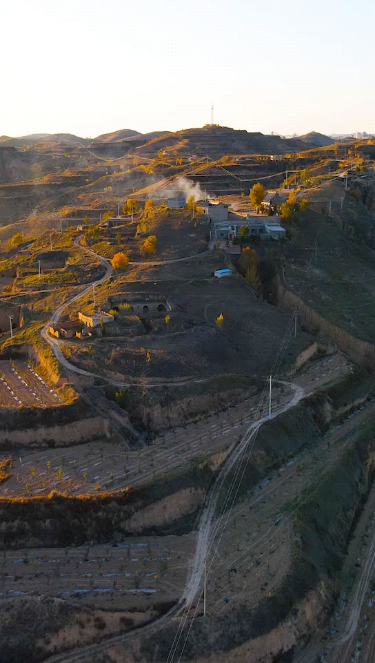 夕阳下的陕北农村美景喜欢大西北的请欣赏