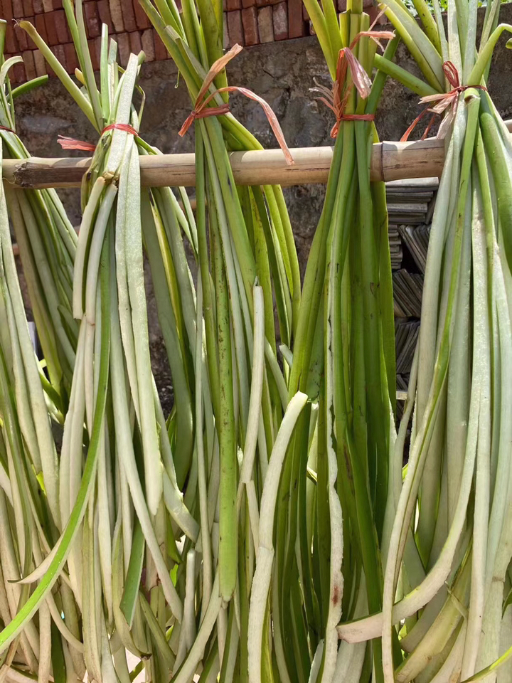 酸辣芋苗,保持着该有的味道.