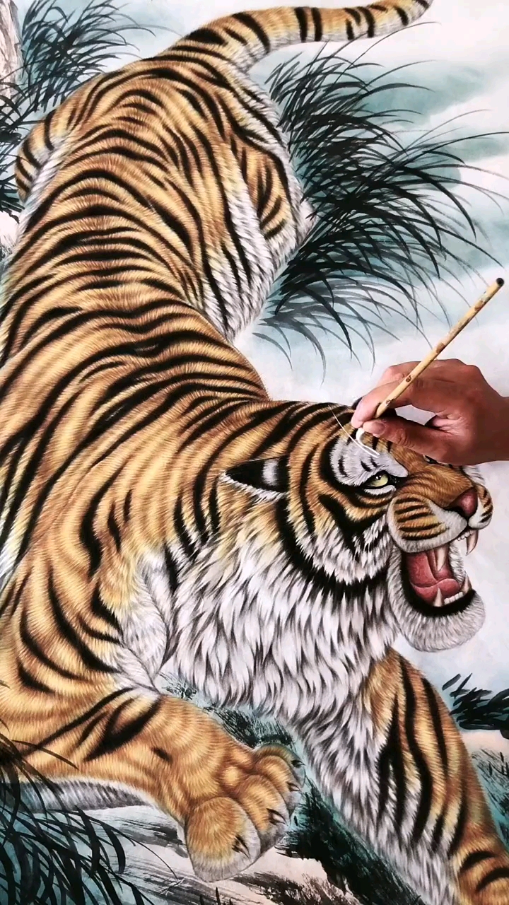 甘肃龙宝斋#虎虎生威工笔作品下山虎-度小视