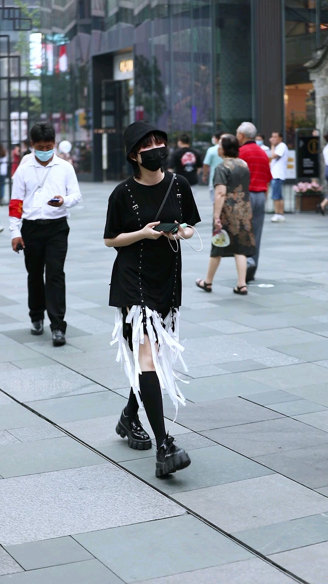 春熙路街头时尚潮人穿搭,你们懂吗?