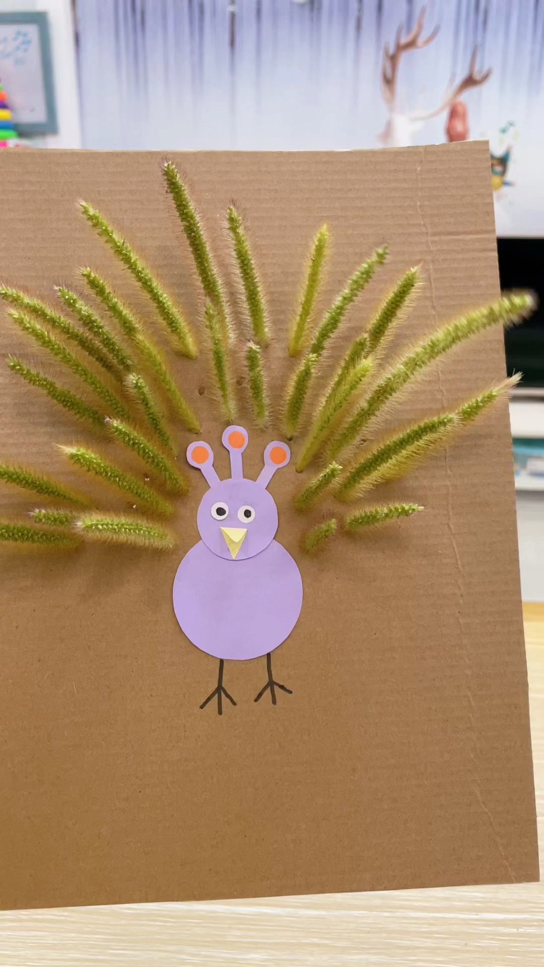 狗尾巴草做的小孔雀08顺便锻炼精细动作赶紧和孩子一起来试试