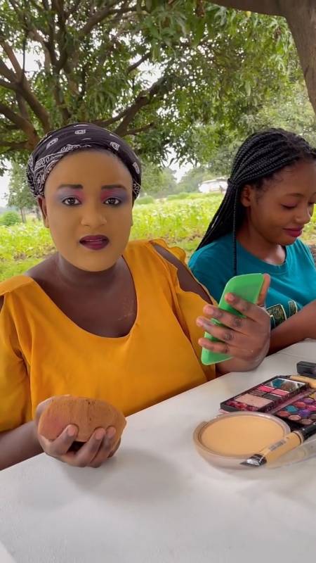 非洲瑞秋美妆博主的妆容(一)