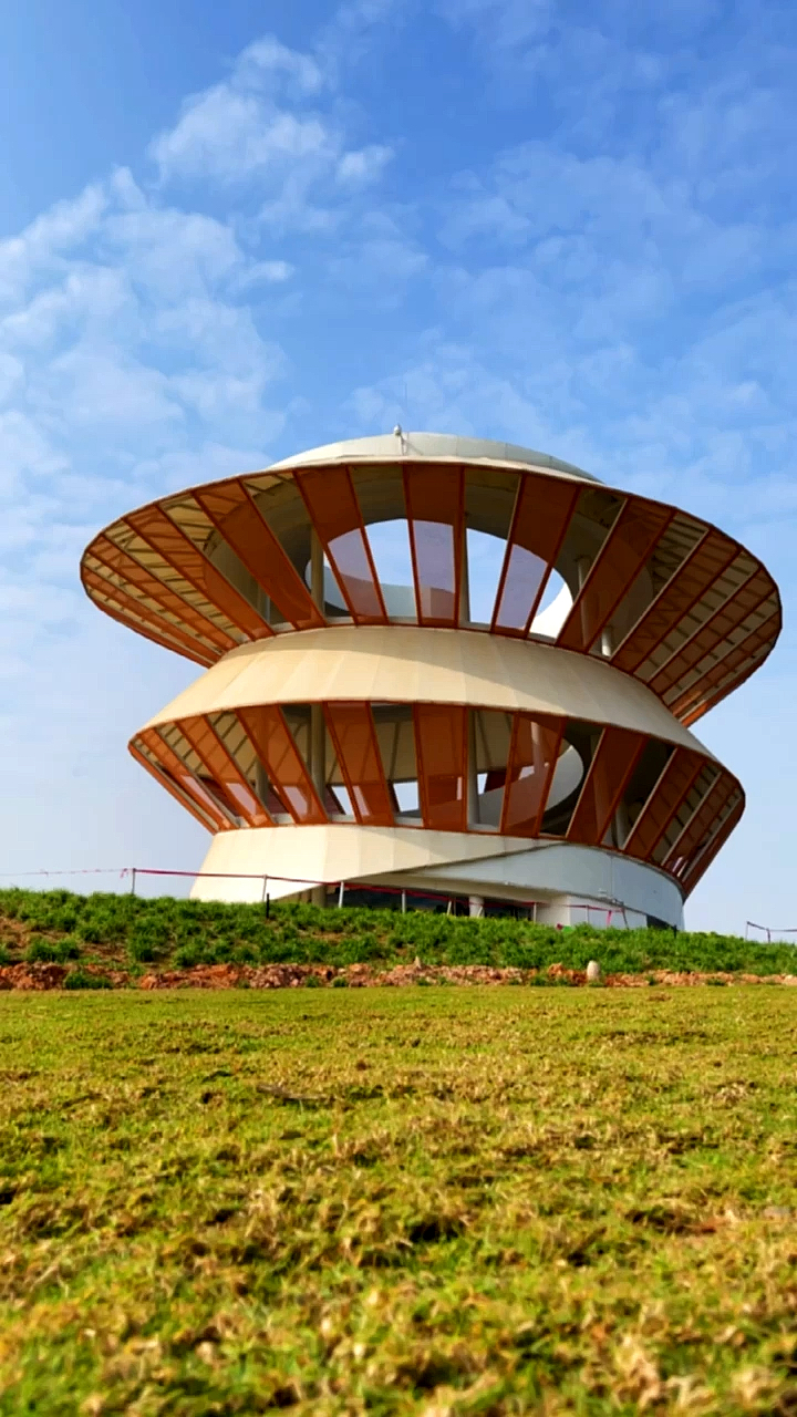 新城市新生活#深圳光明小镇欢乐田园观景台,深圳最佳网红打卡点