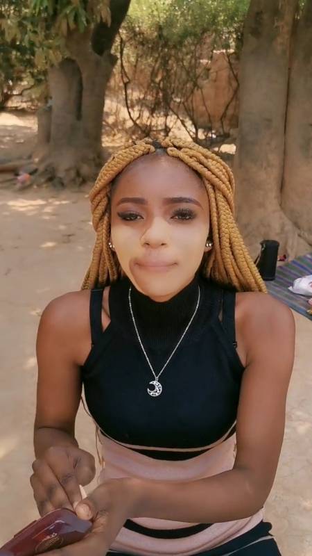 我在非洲的日子#妈呀,您儿媳妇想给我回国可以吗?-全民小视频