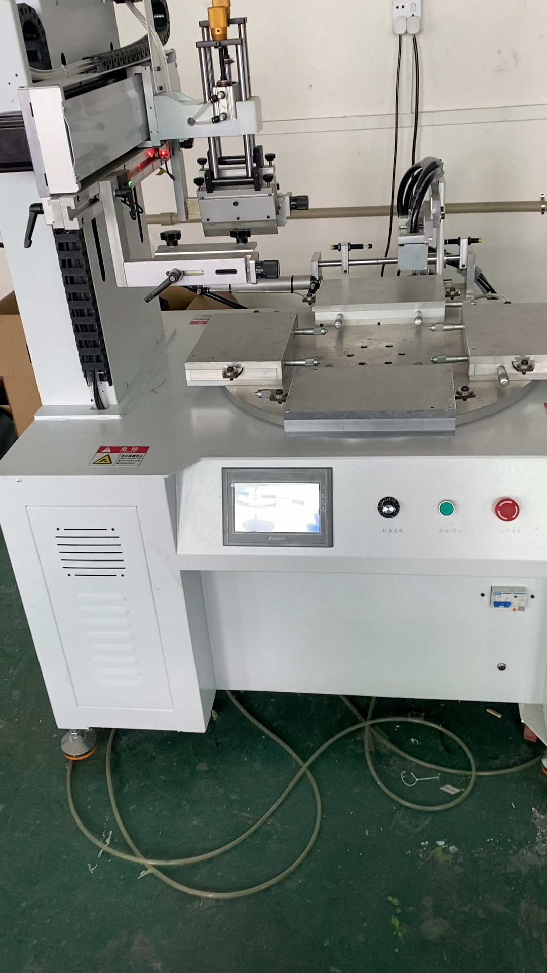 苏州市丝印机厂曲面移印机圆面滚印机平面丝网印刷机东莞万峰印刷机械