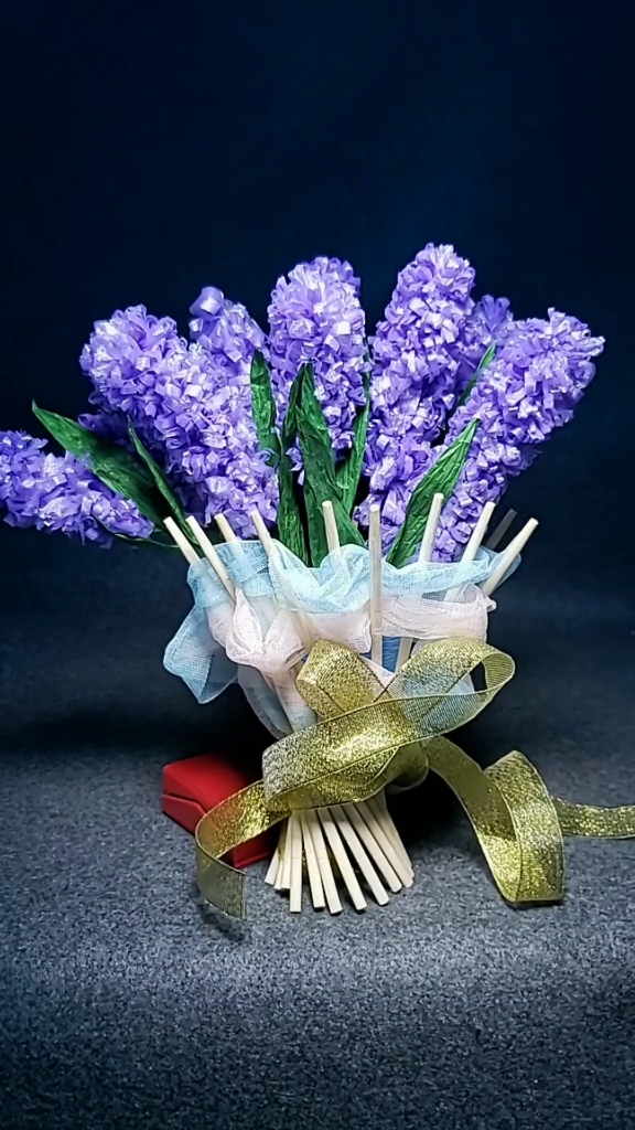 创意手工diy#垃圾袋制作风信子,不用钱的花花是不是也很美