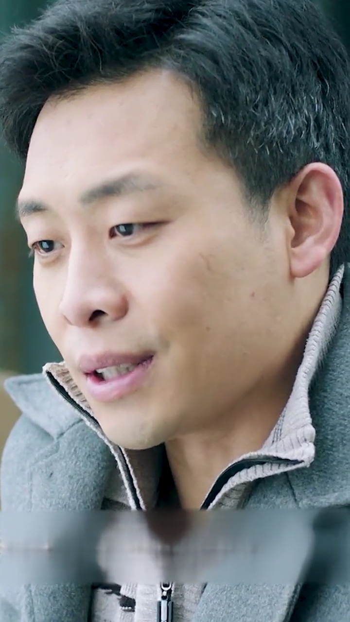 处世谋略陈江河为何能与昔日被自己亲自送进牢里的苟日新冰释前嫌并肩