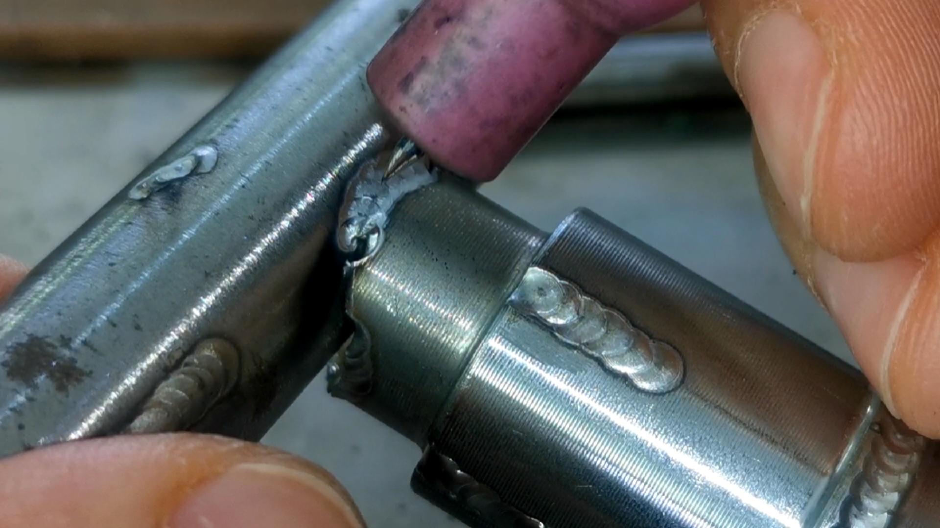 不锈钢工件对接满焊