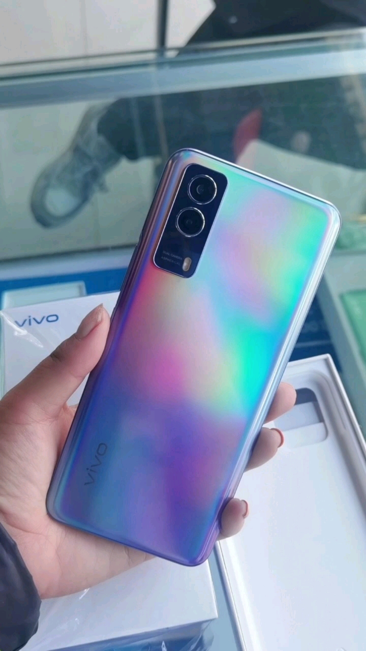 5000毫安大电磁256的大内存vivo1打头的新款5g手机