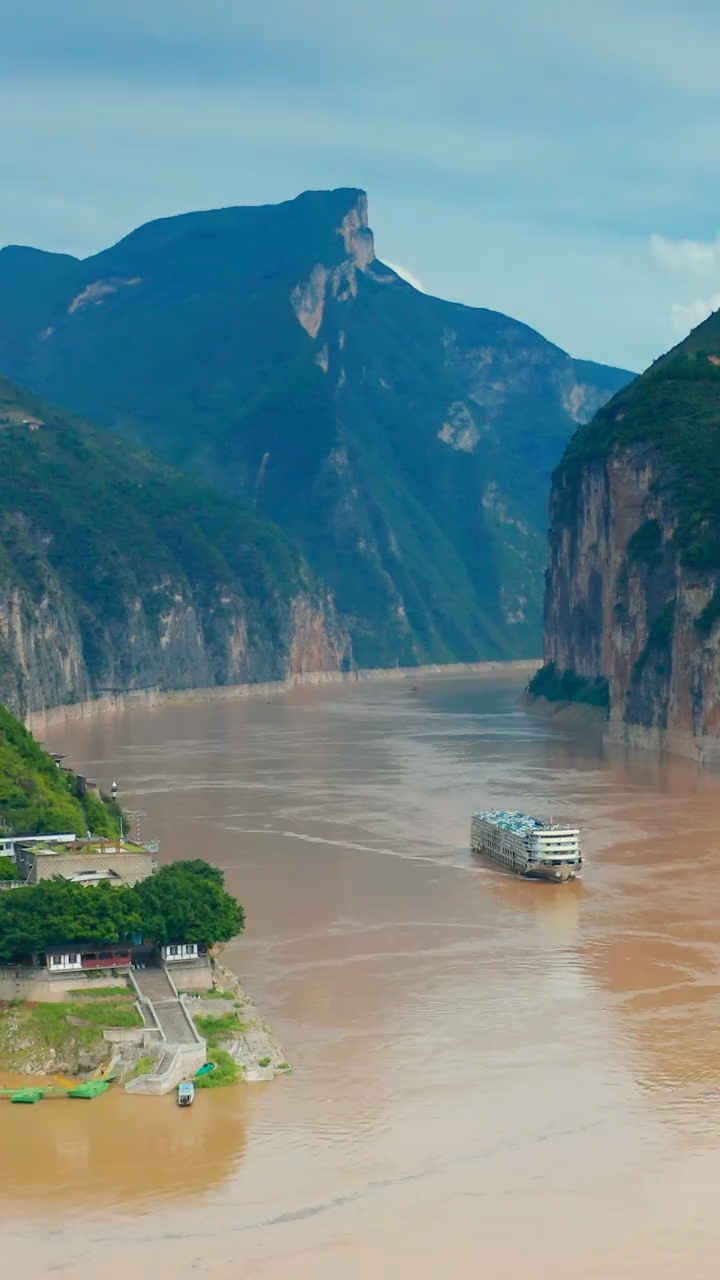 三峡夔门壮美河山让无数文人墨客为之倾倒
