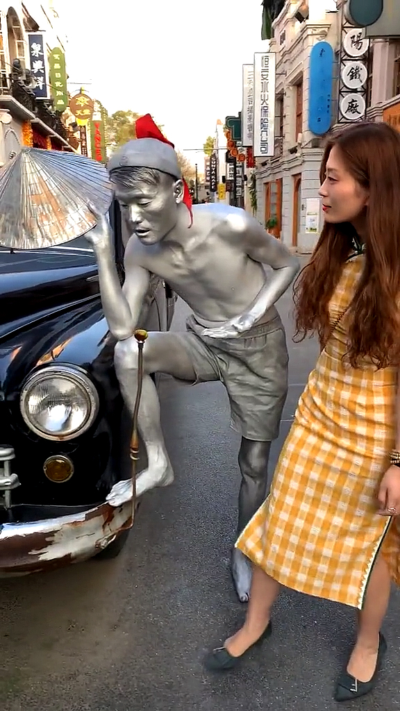 银人阿少此女对我情有独钟