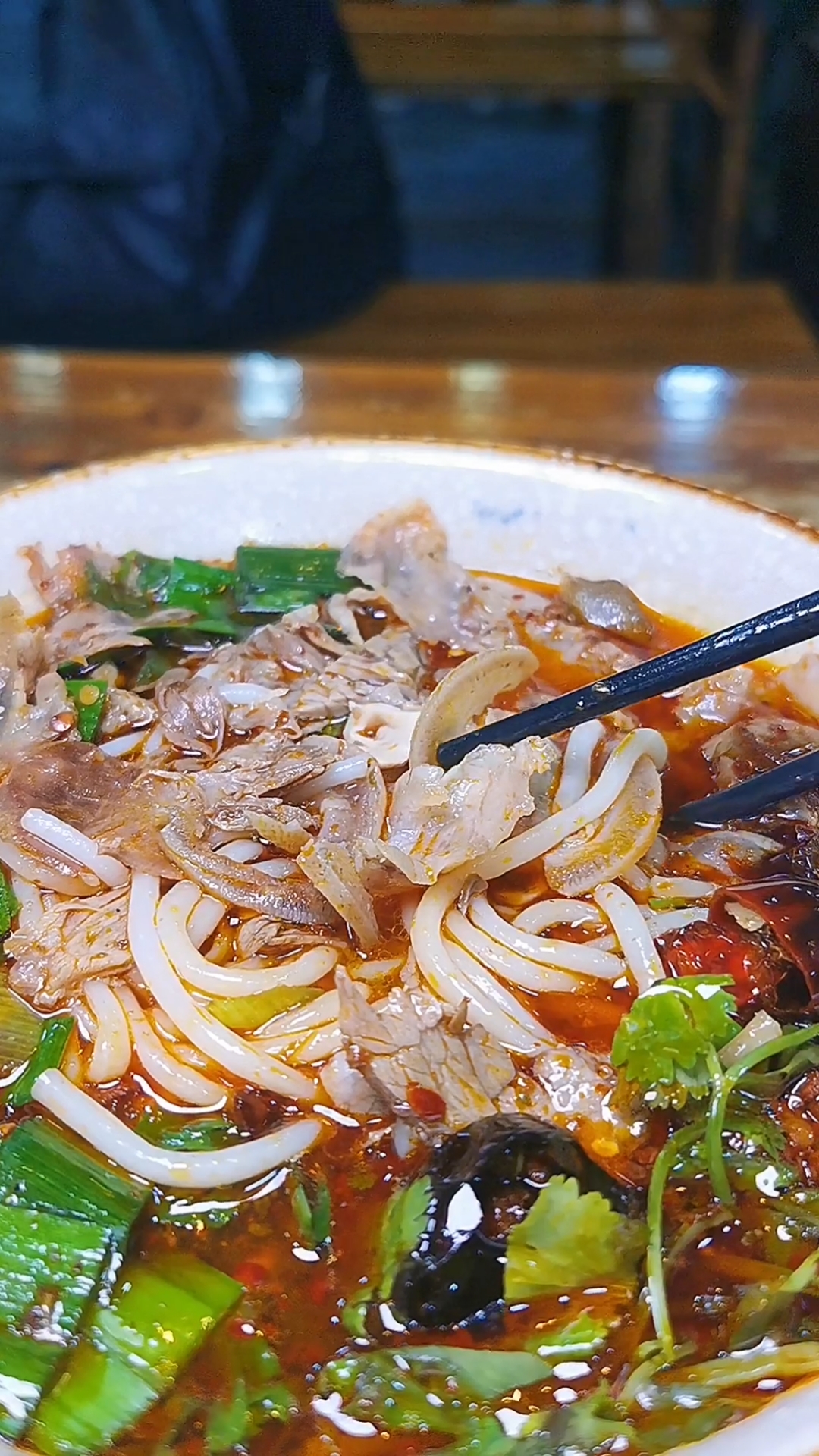 贵州羊肉粉培训#香林苑羊肉粉,好产品,精心制造-度小视