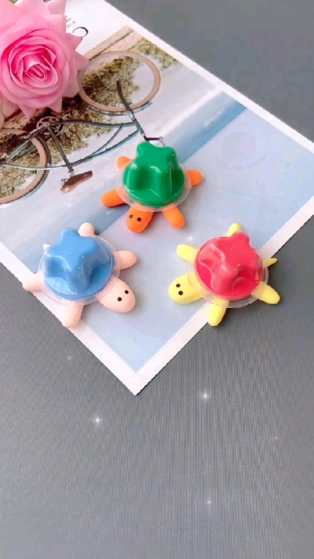 手工制作吃剩下的果冻壳不要扔一起做可爱的小乌龟吧