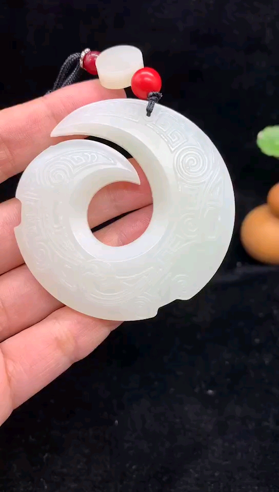 和田玉俄料【时来运转】重量44g尺寸57.3*8mm白度中上密度高油性十足