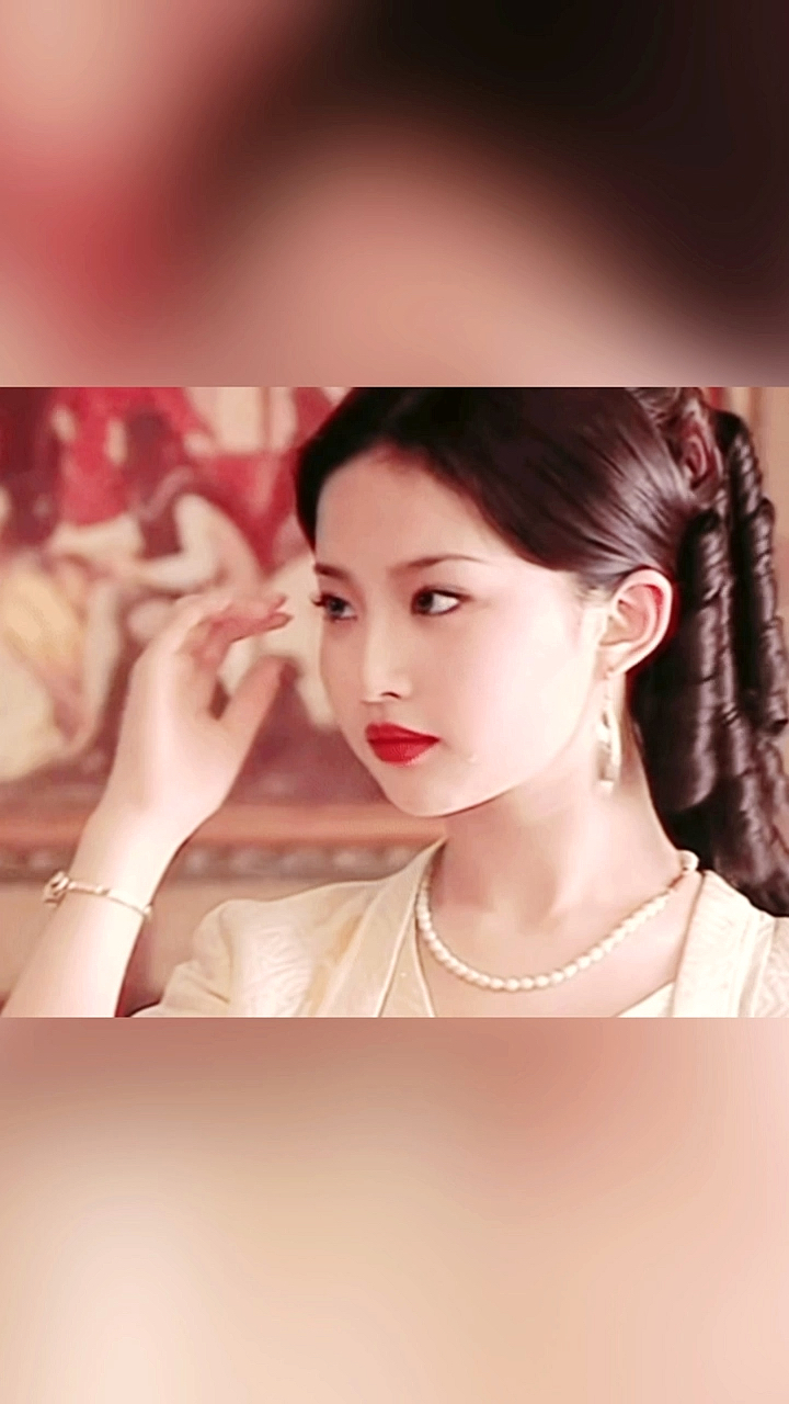 刘亦菲饰演的白秀珠太惊艳了十五岁就自带贵族气质