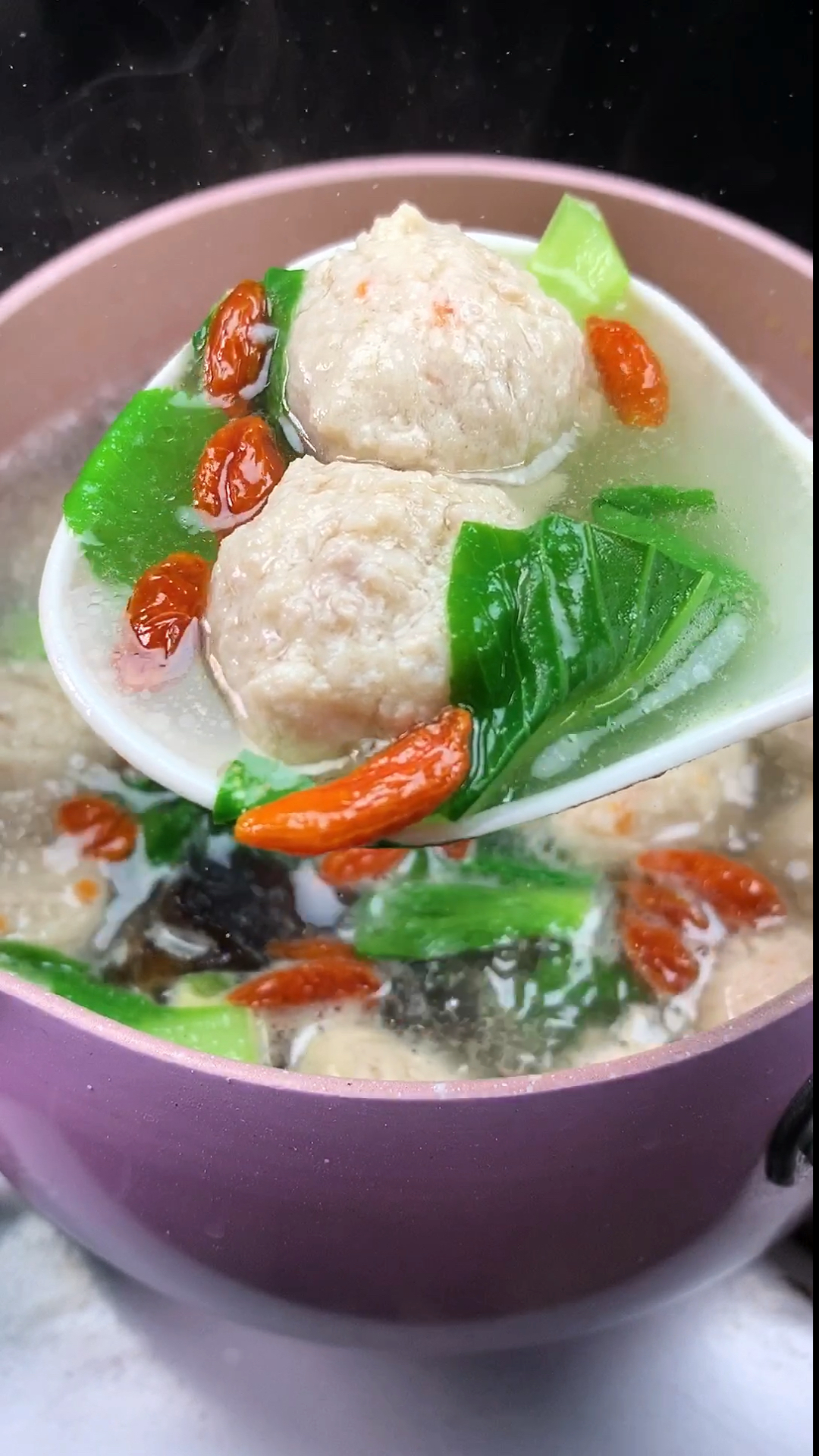 孩子挑食不爱吃饭,试试这道营养又美味的山药肉丸汤吧!-全民小视频
