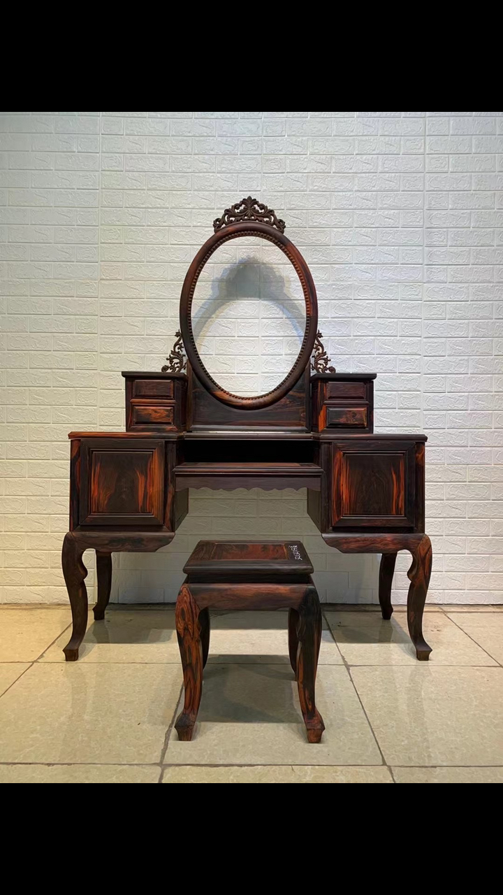 中国古典红木家具酸枝梳妆台女人的最爱