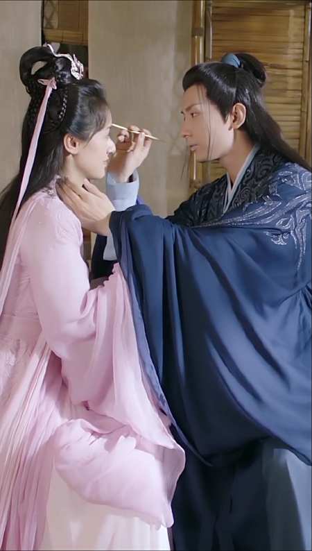 琉璃美人煞司凤璇玑超甜合集司凤为璇玑两次画眉