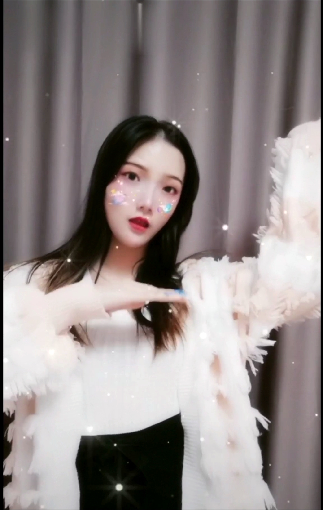 手势舞#笑纳.请各位笑纳