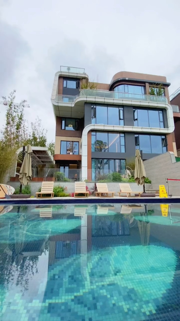 400万在黑龙滩买一套这样的别墅你们喜欢吗