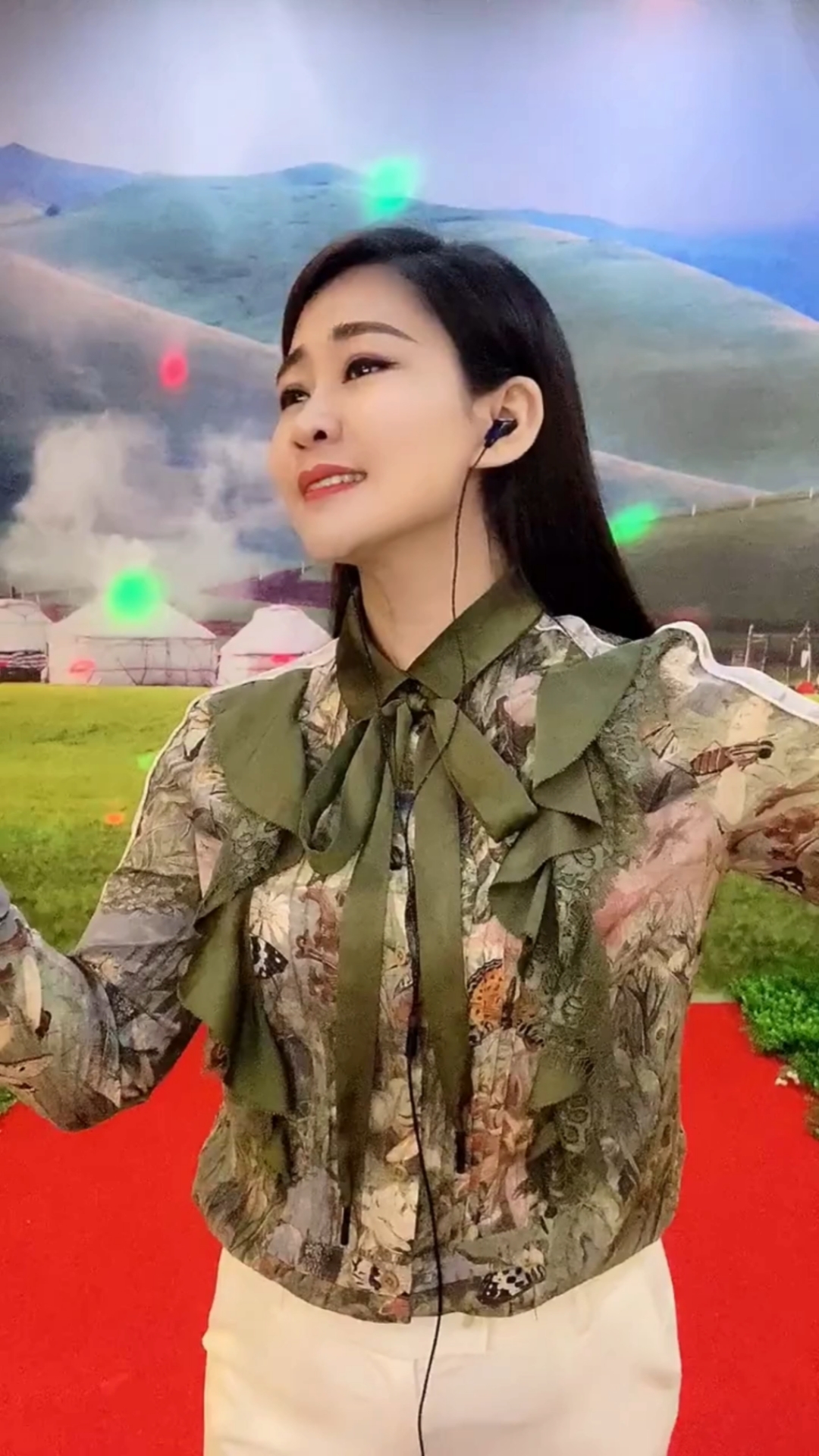 经典老歌#《高原蓝》演唱阿茹娜-度小视