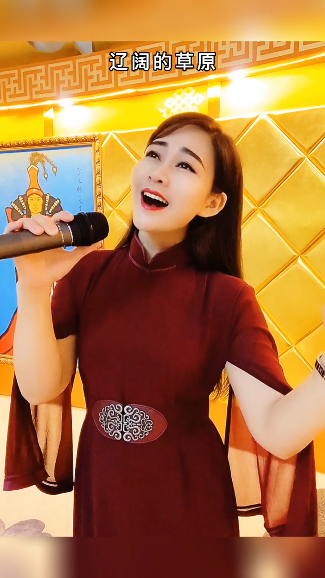 蒙古国歌手阿茹娜歌曲图片