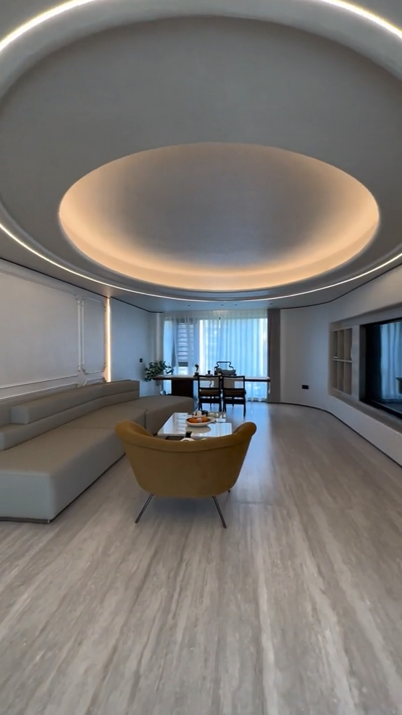 装修#天空之眼的大圆形客厅吊顶,造型独特