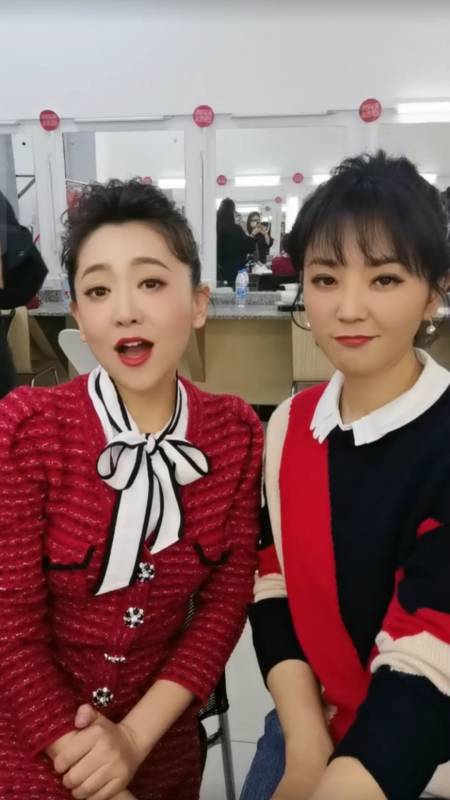 明星#主持人,月亮姐姐,方琼