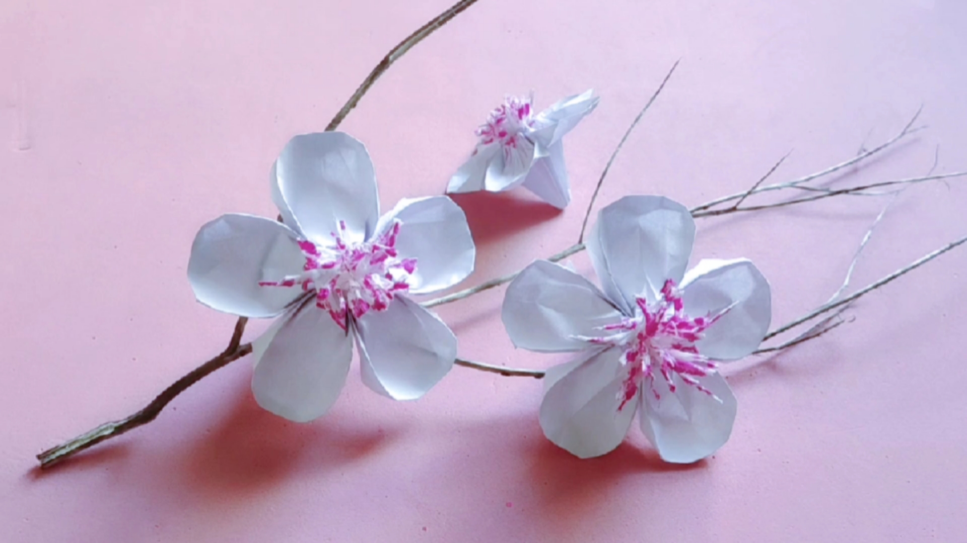 萤火有奖打卡折纸梅花冬天折几朵傲立雪中的梅花在最冷的枝头绽放