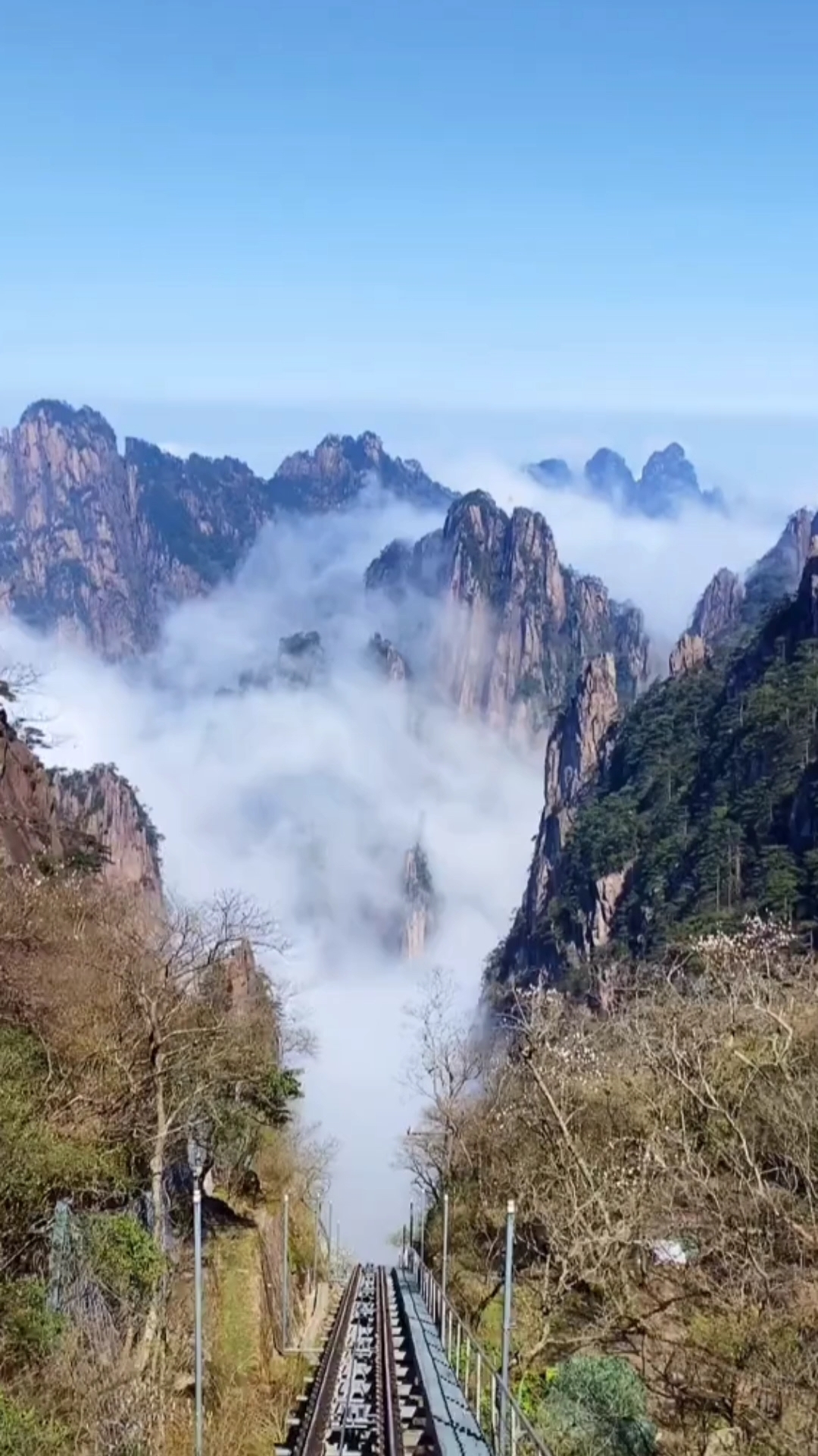 仙气飘飘的黄山西海美景,有如穿越时空