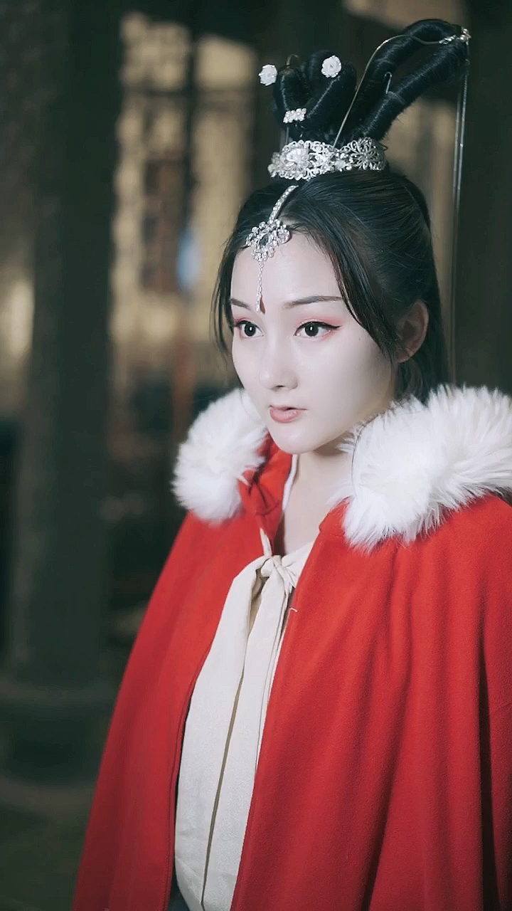 剧情#龙遇萤第二部第六集来了,龙王给刘萤送了萤火虫后让喜欢他的