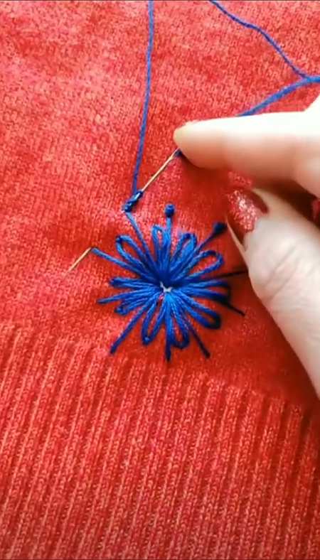 针线活虫子咬破的毛衣这样缝太完美了