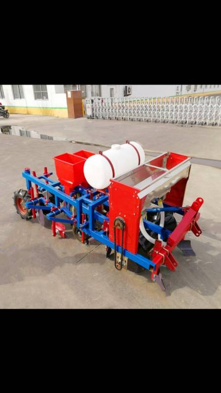 花生播种机,单垄双行花生起垄覆膜一体机,花播种机种花生机,花生种植