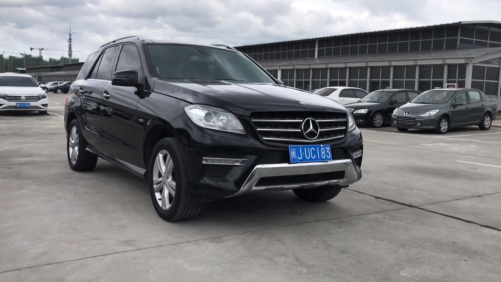 到货啦奔驰ml350罕见的柴油版可遇不可求12年上牌有喜欢的吗