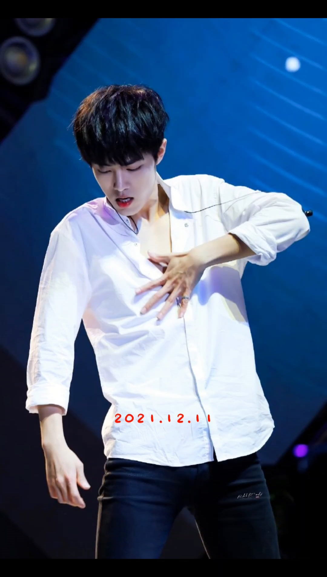 肖战这一屁股坐下去ding不疼吗04