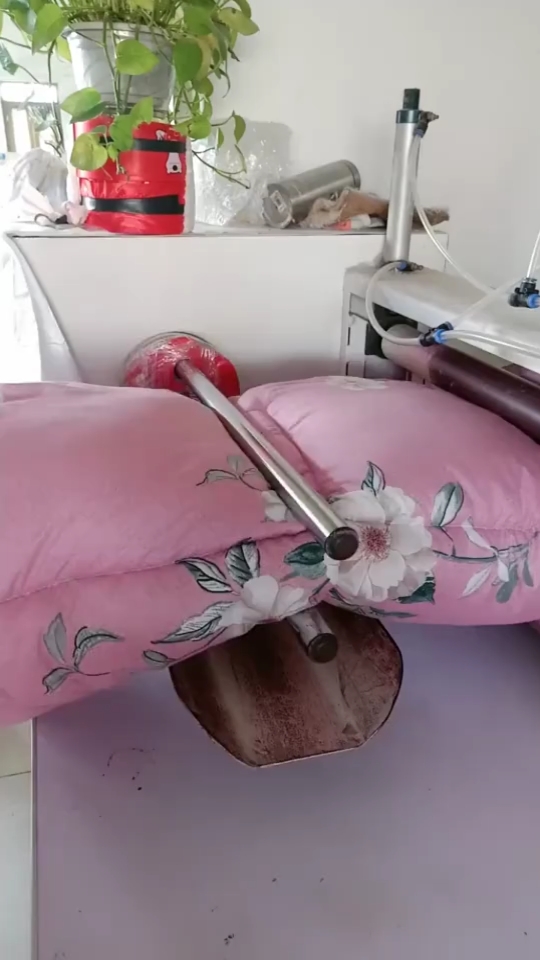 我说被子拆出来后怎么也装不回去,原来是这样啊