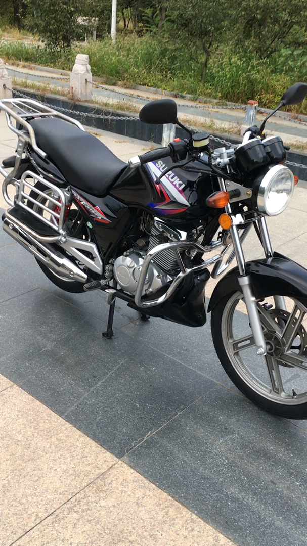 最新款铃木锐爽电喷150fi