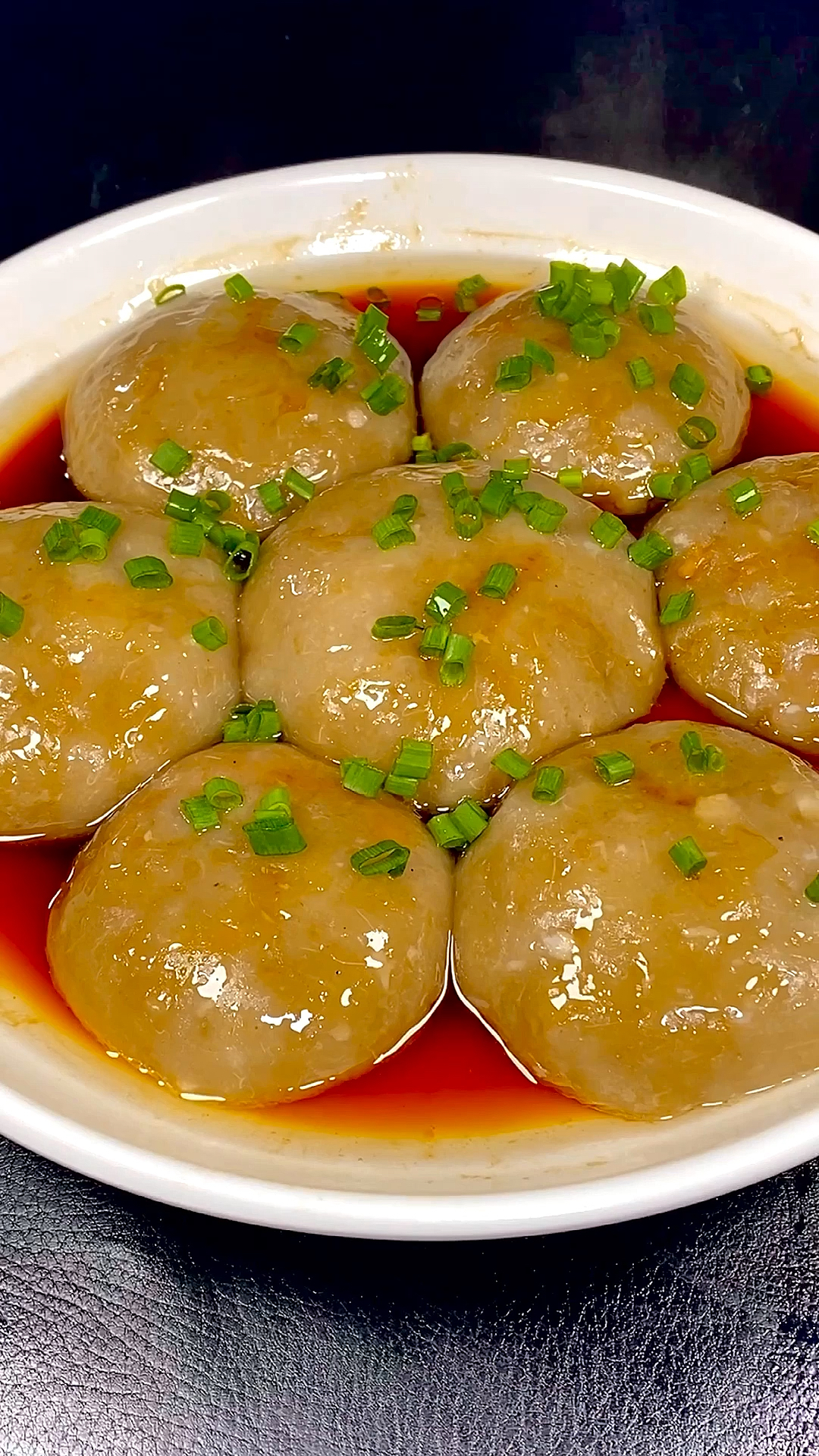 在家做个拿手菜#湖北有一道美食,芋头圆,从6岁到96岁无人不晓,超级