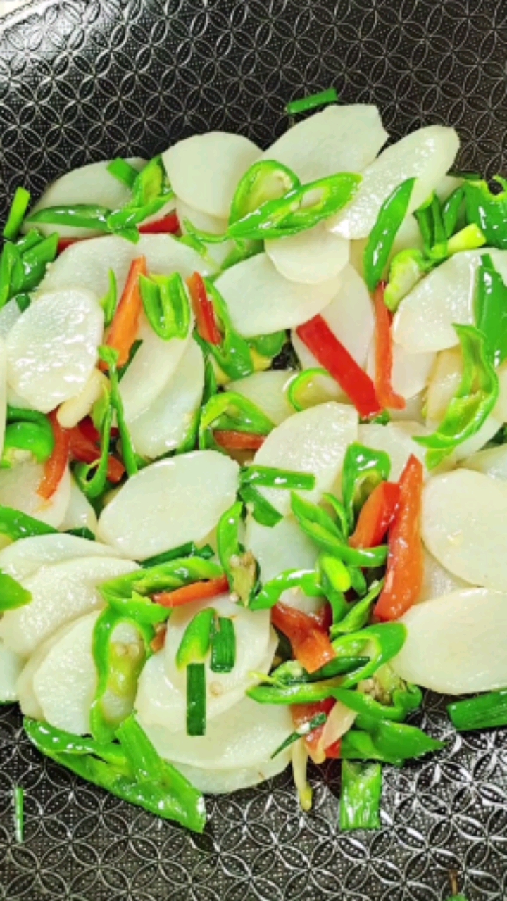 家乡特色美食#清炒山药做法!分享给大家.